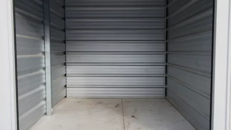 Medium sized outdoor self storage unit
