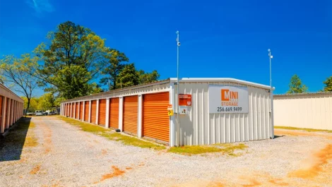 storage in Courtland Alabama
