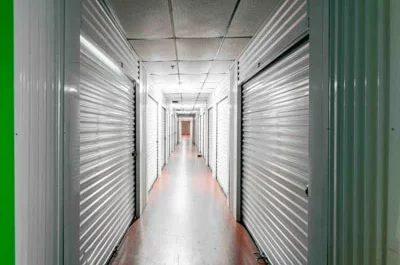 climate controlled storage units in Lake Charles