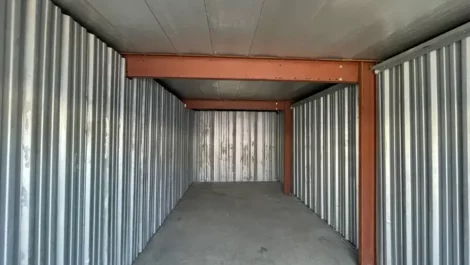 Large sized self storage unit