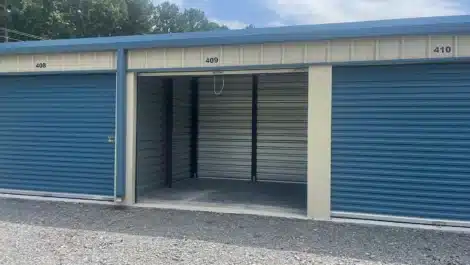 outside view of self storage unit