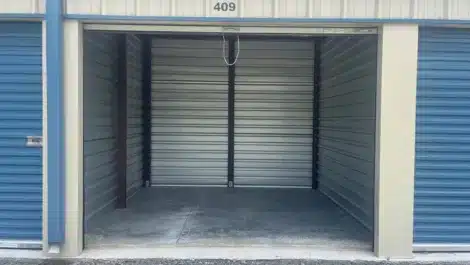 outside view of self storage unit