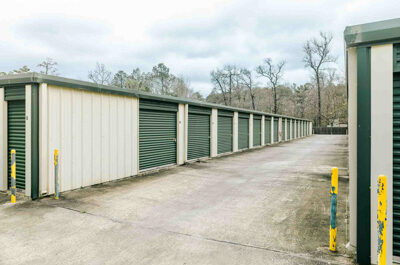drive up self storage units in Conroe