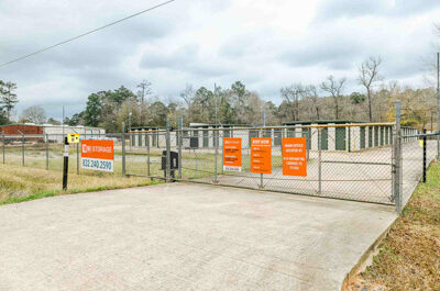 facility gate at Mini Mall Storage in Conroe
