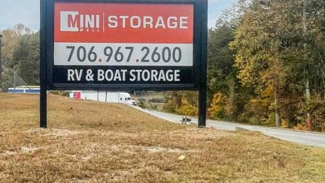 Mini Mall Storage Sign