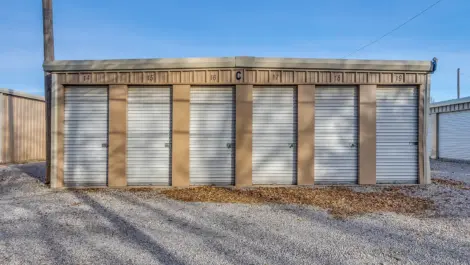 Row of small self storage units in Hutchinson KS