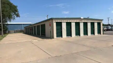 exterior rows of self storage units in Salina