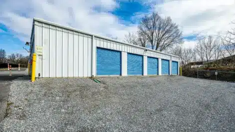 Medium sized self storage unit in Kingsport