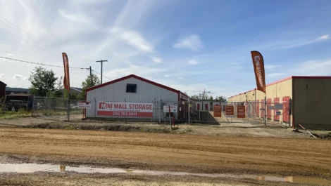 outside view of self storage facility