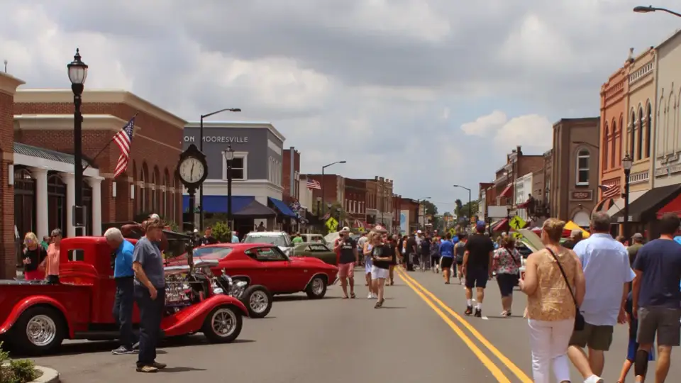 Downtown Mooresville, IN