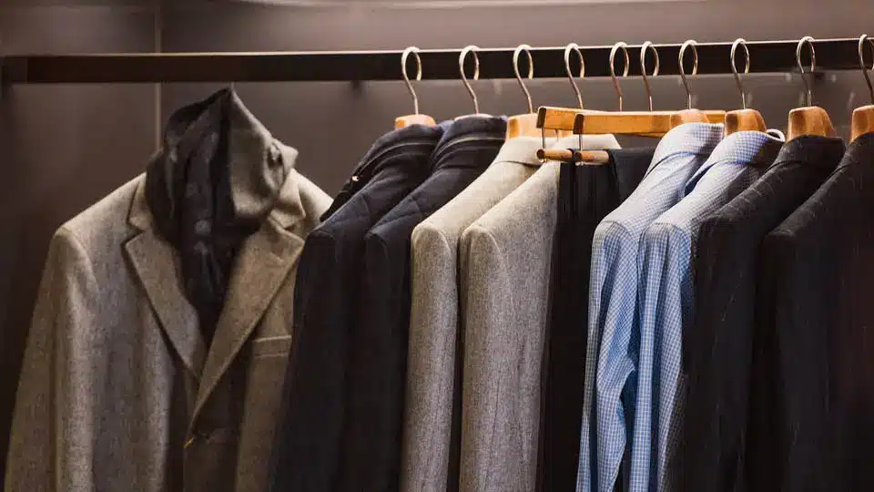 Mens capsule wardrobe