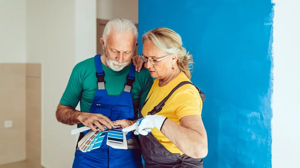 Empty nesters deciding on paint color