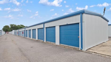 drive up storage units