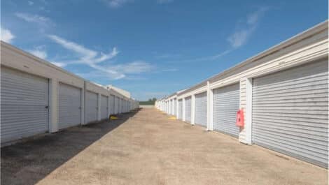 drive up storage units