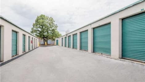 drive up storage units